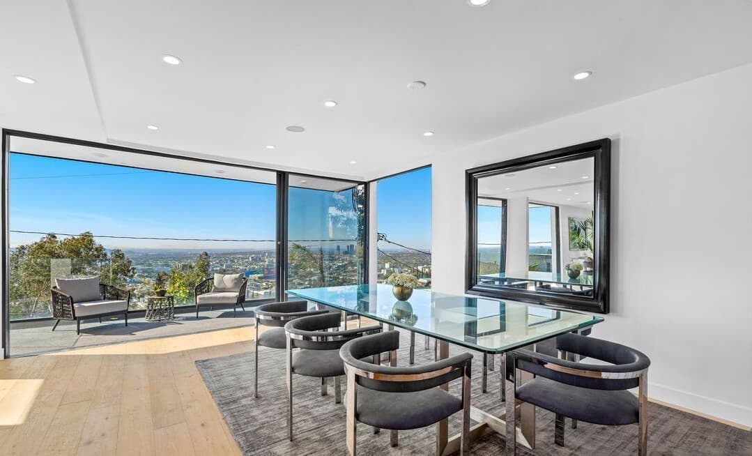 Franklin Ave photo 4