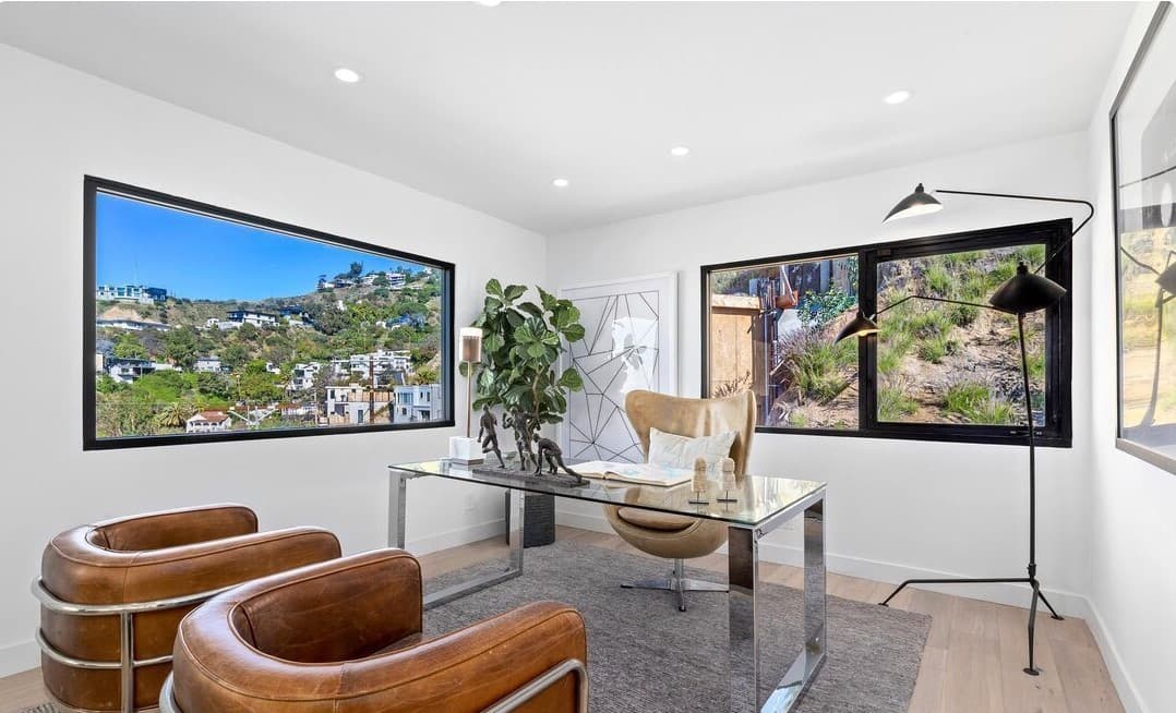 Franklin Ave photo 6