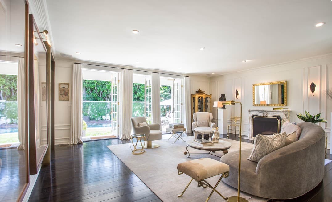 Sunset Plaza Drive photo 3