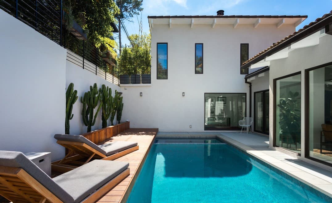 Woodrow Willson Drive photo 14